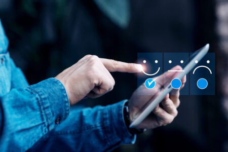 How to incorporate user feedback in product UI/UX design: from insight ...